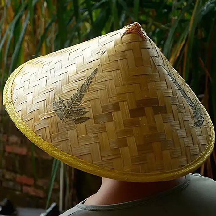 Chapeau de pêcheur chinois rétro en rotin de bambou