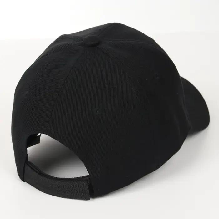 Nouvelle casquette Hip Hop ajustée et extensible à visière intégrale en polyester pour hommes et femmes style baseball snapback unies polyvalentes pour toutes les saisons