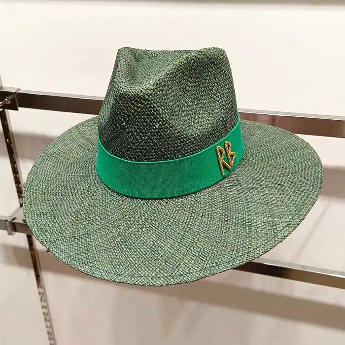 Chapeau de paille d'été 2025
