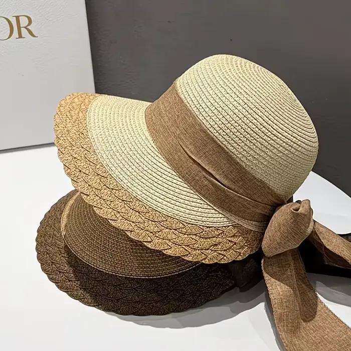 Grand chapeau de paille à nœud en dentelle