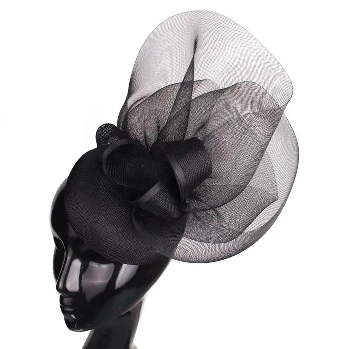 Chapeaux de mode rose chaud pour dames