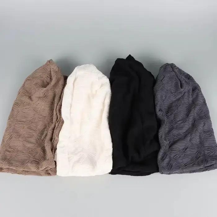 Bonnet décontracté pour femme fin et respirant style slouchy couleur unie pour été et printemps occasions extérieures et nuits