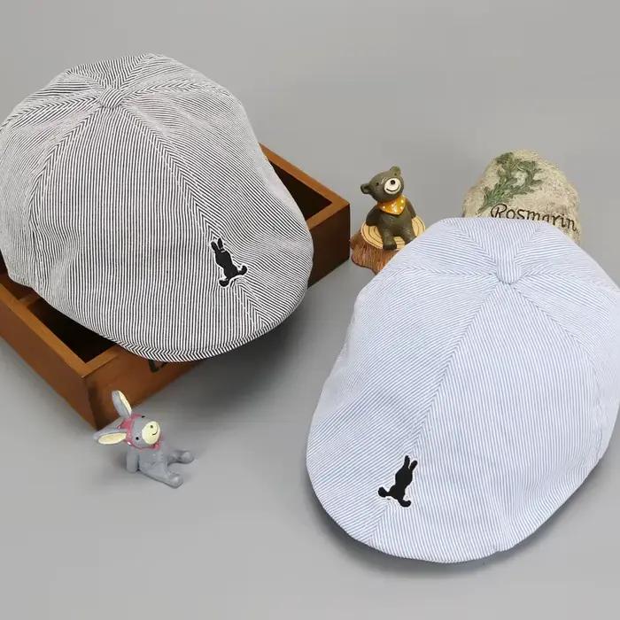Béret en coton rayé pour enfants