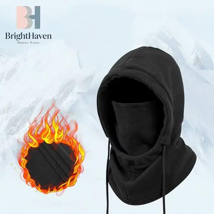 Chapeau chaud d'hiver avec masque et cache-cou