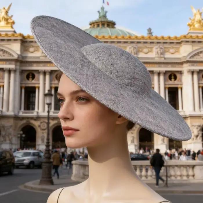39BB – grand chapeau fascinant 40cm
