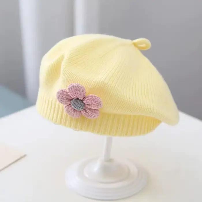 Béret à fleurs pour bébé tricoté en polyester mignon uni coloré pour nourrissons filles garçons occasions spéciales de 1 à 3 ans
