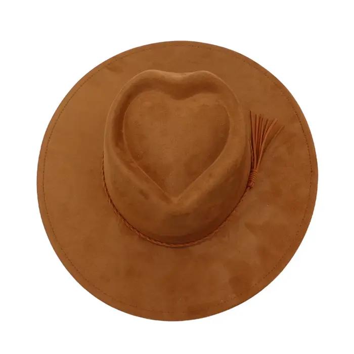 Chapeau en daim végétalien