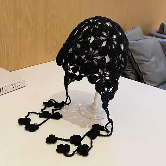 Chapeau de poisson en tricot creux fait à la main