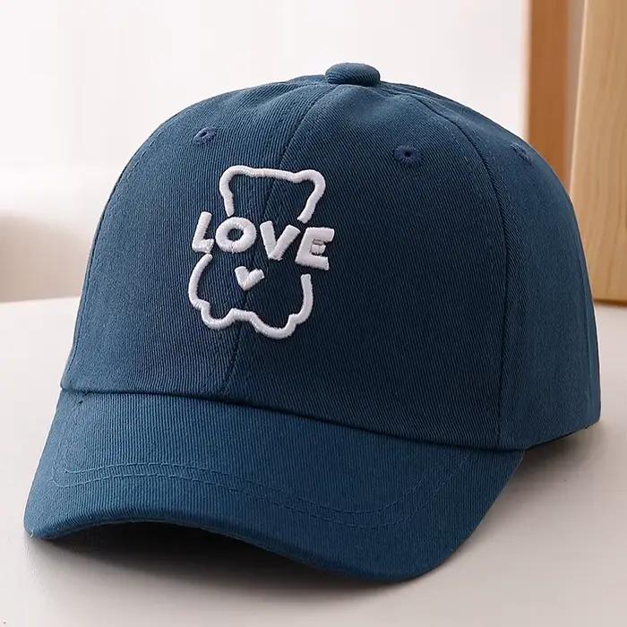 Chapeau de baseball à broder LOVE en style simple et mignon