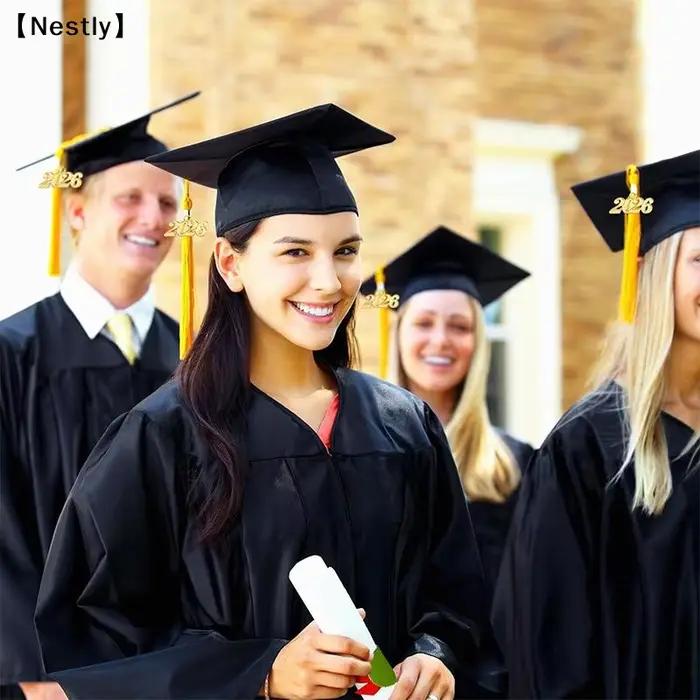 Chapeau de graduation avec pompon pour lycée et diplôme universitaire