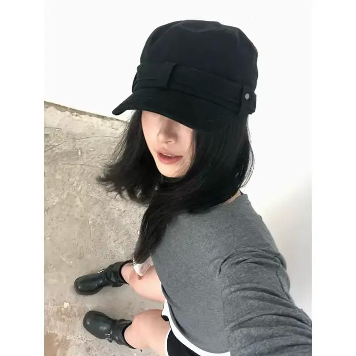 Casquette de peintre vintage noire rustique pour femme polyvalente à large bord pour protection solaire et style streetwear occasions extérieures printemps été