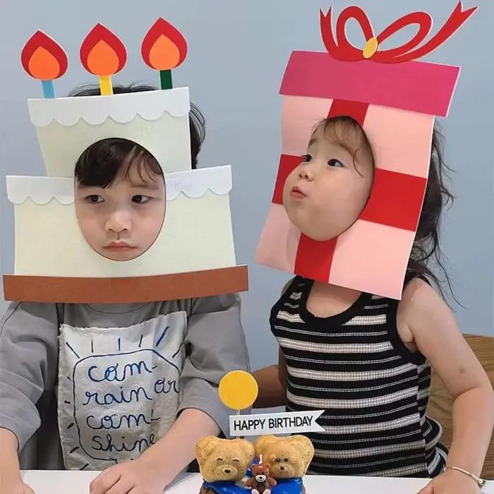 Chapeau de fête en feutre style gâteau d'anniversaire mignon avec cordon