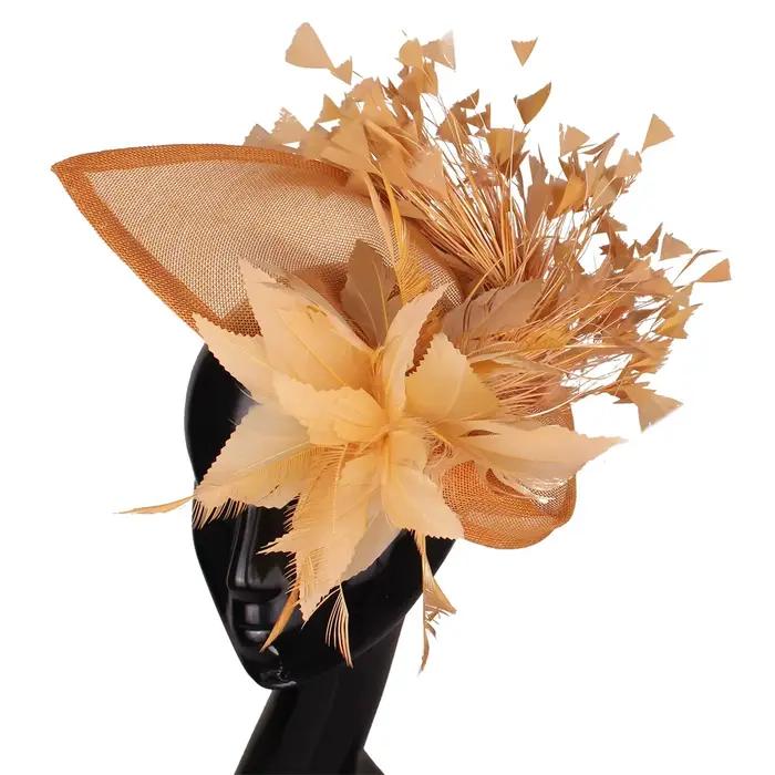 Chapeau bibi rouge vintage style Derby avec grandes plumes rouges pour femmes