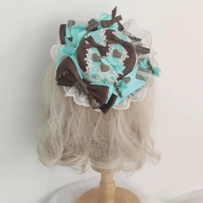 Chapeau plat glamour couleur chocolat menthe Lolita