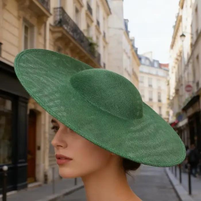 39BB – grand chapeau fascinant 40cm