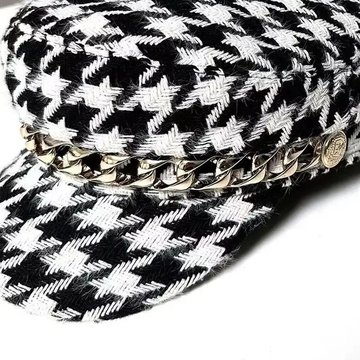 Casquette de baseball à carreaux Panama pour femme avec chaîne en métal – Chapeau unisexe noir et blanc pour l'automne