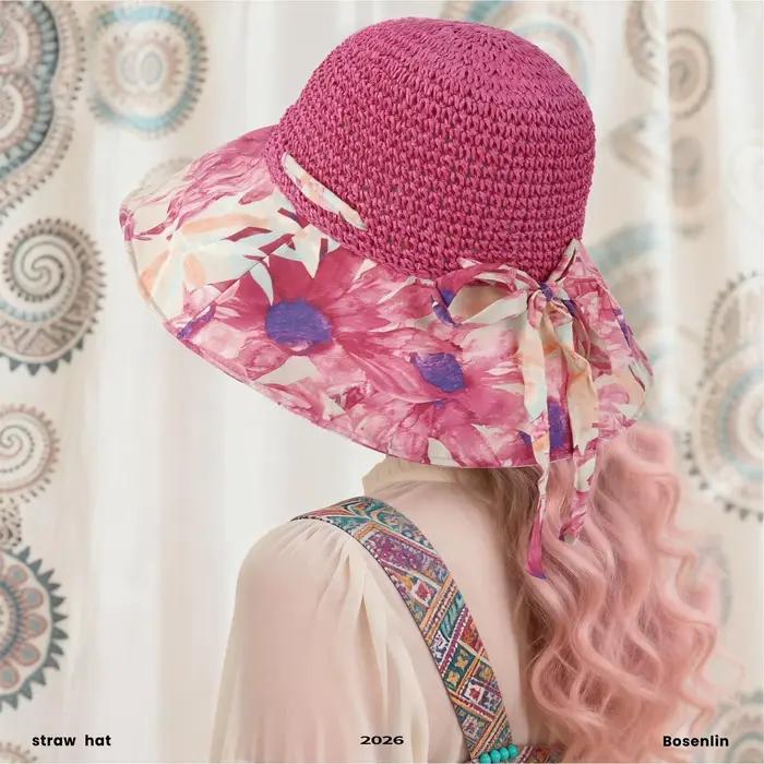 Chapeau de paille à fleurs à large bord de style bohème