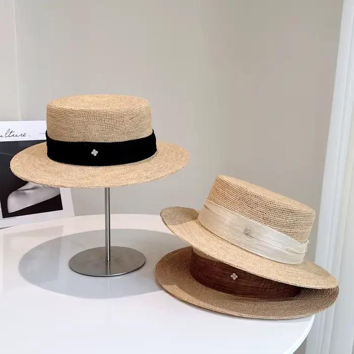 Chapeau de paille au crochet fait à la main en raphia de haute qualité