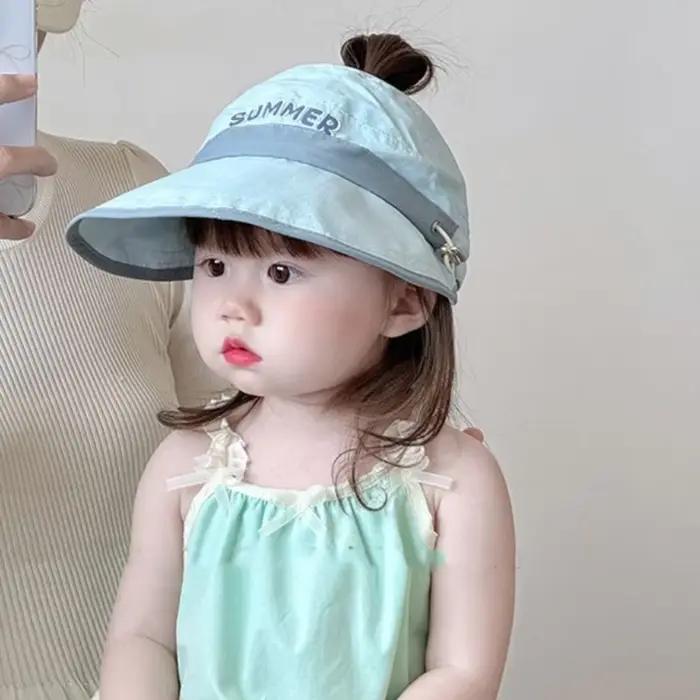 Chapeau de soleil confortable à grand bord pour bébé