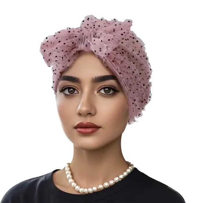 Bonnet en tissu respirant à pois en maille