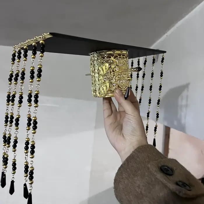 Chapeau de style rétro pour empereurs et empresses