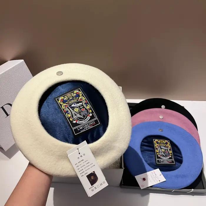 Béret en laine de luxe avec boucle en métal pour femme, béret d'hiver sport, chapeau vintage décontracté pour femmes occasions spéciales