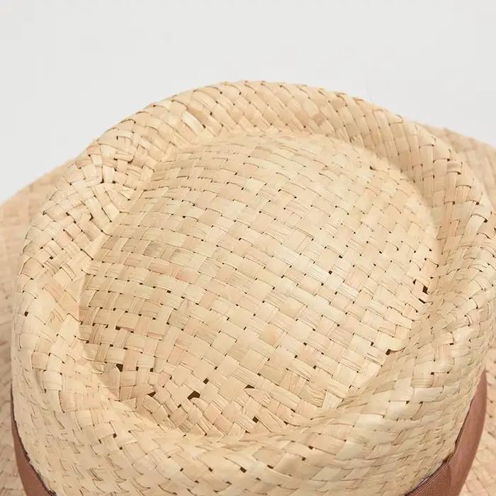 Chapeau de soleil en raphia naturel pour femme