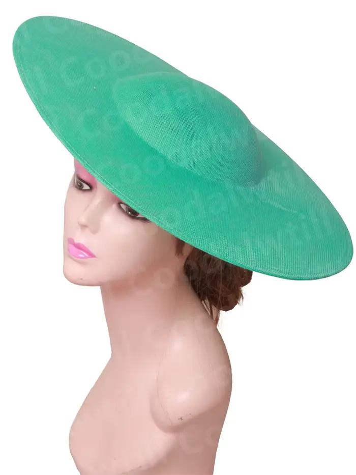Fascinateur de mariage Champagne polyvalent pour femmes couvre-chef élégant et accessoire pour cheveux pour occasions spéciales four seasons