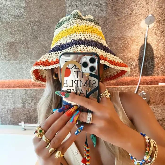 Chapeau Seau Arc-en-Ciel au Crochet Fait Main Femme Plage Protection UV Casquette Boho Printemps Eté Occasions Spéciales