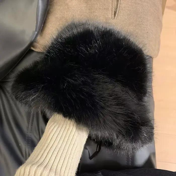 Chapeau de seau en fausse fourrure pour femmes, chapeau de luxe multicolore, doublure en fausse fourrure, confortable et tendance, pour femmes, hiver, occasions spéciales et extérieures