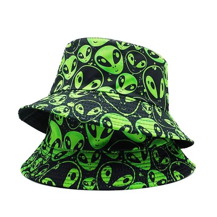 Chapeau seau imprimé extraterrestre