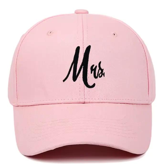 Chapeau brodé pour couples casquette de baseball en coton personnalisable pour pères et mères occasions spéciales voyage style unique durable
