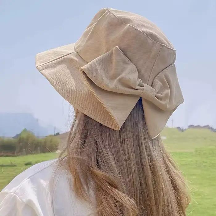 Chapeau à large bord pour femme