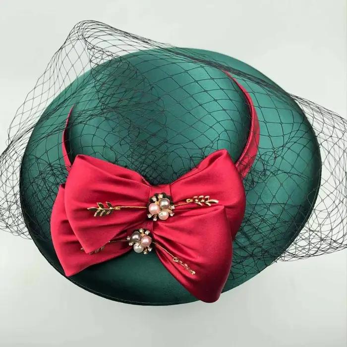 Grand Chapeau de Mariage Vert avec Voile et Nœud Fascinator Élégant Style Français Chapeau de Cérémonie Fête ou Derby pour Femme Occasionnels