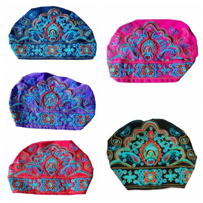 Couleur unie Style ethnique Skullies chapeau broderie fleur de cajou bonnets casquette tout-match Pile