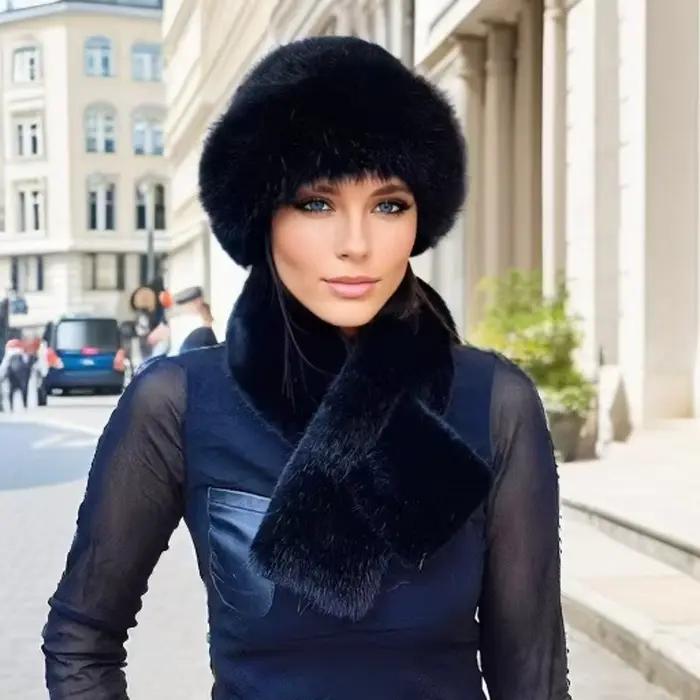 Ensemble chapeau et écharpe de luxe en fausse fourrure