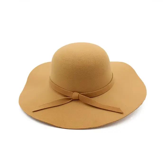 Chapeau melon en feutre de laine à large bord pour femme