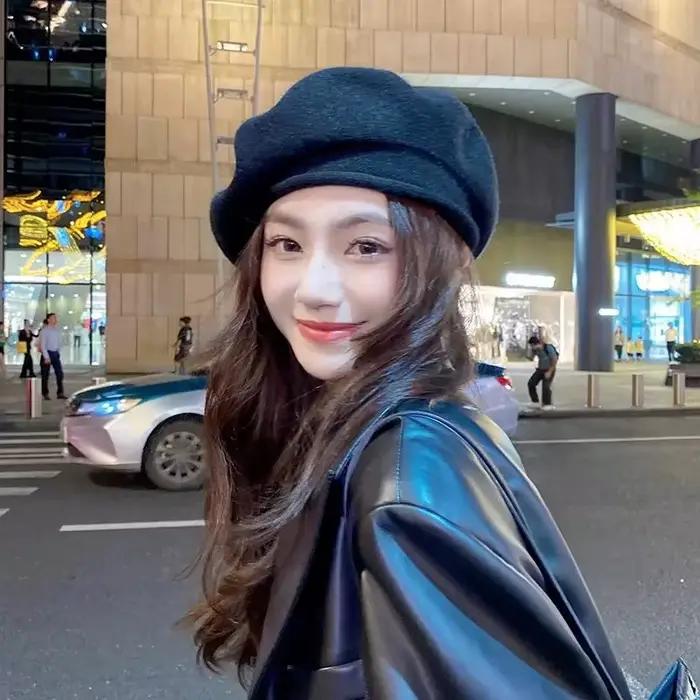 Béret en laine pour femme
