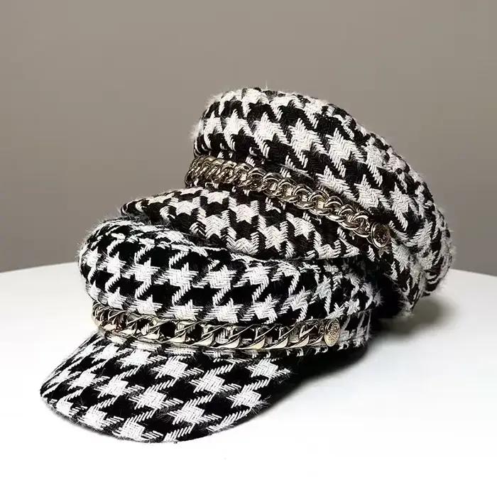 Casquette de baseball à carreaux Panama pour femme avec chaîne en métal – Chapeau unisexe noir et blanc pour l'automne