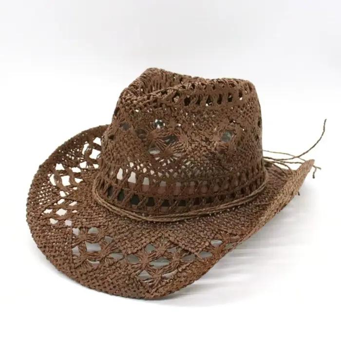 Chapeau de paille bohème ajouré à large bord avec décorations coquillages