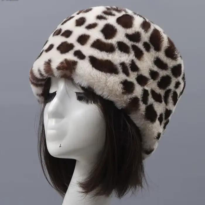 Femmes chapeau d'hiver léopard fausse fourrure