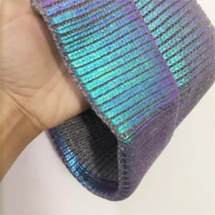 Casquette de festival musical avec hologramme laser