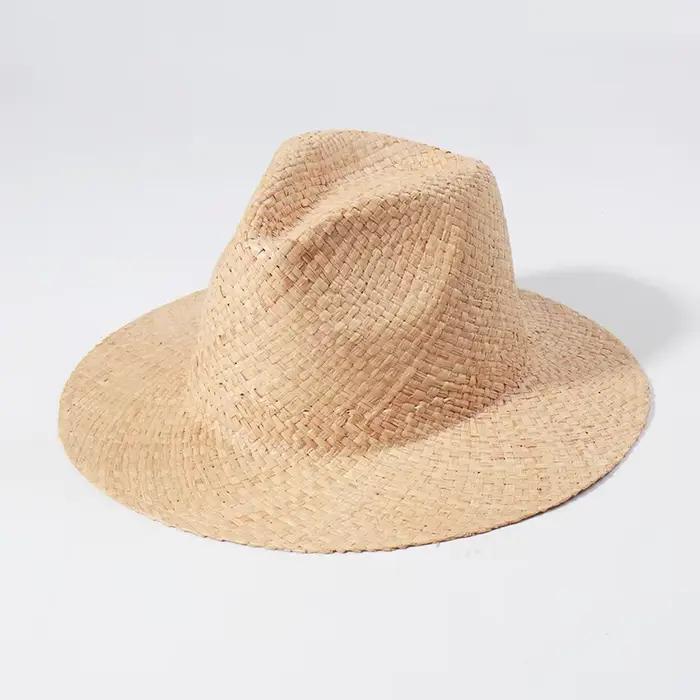 Chapeau de soleil en raphia naturel pour femme