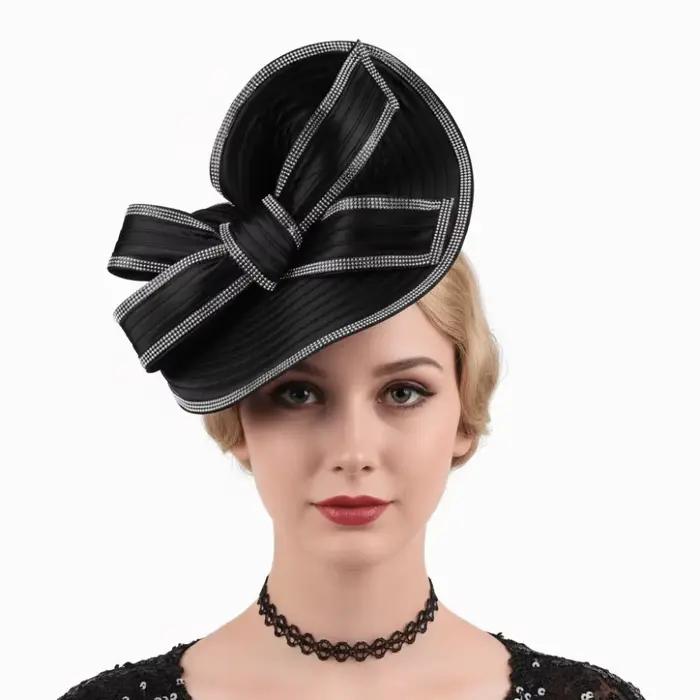 Chapeau fascinateur Vintage exquis