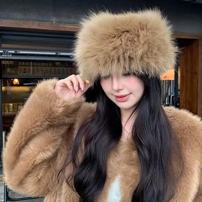 Bandeau en fausse fourrure moelleuse chaleureux et élégant pour femmes, accessoire de cheveux en peluche de luxe, bandeau épais tendance, chaude pour l'hiver, couvre-oreilles coupe-vent pour extérieur, occasion spéciale