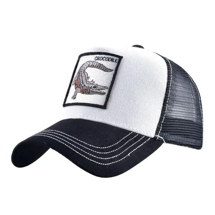 Casquettes de camionneur à la mode avec patchs brodés d'animaux