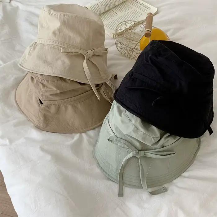 Chapeau de pêcheur avec attaches