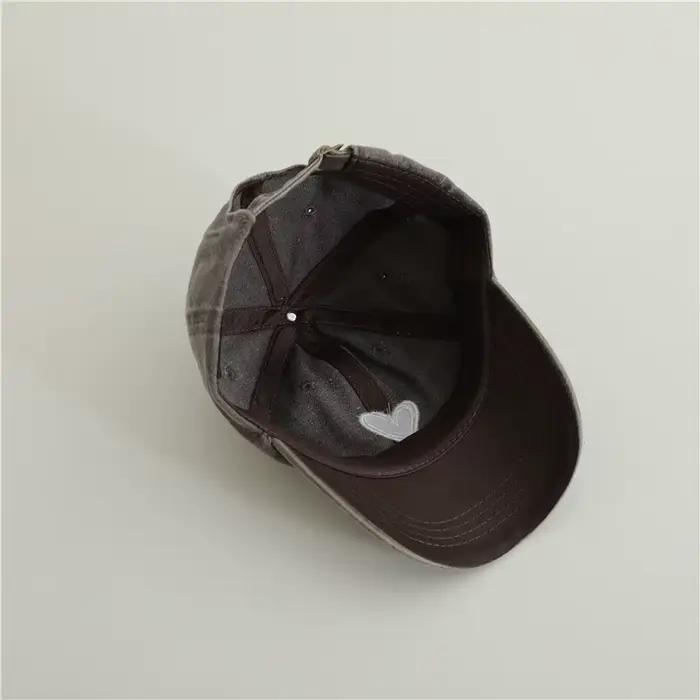 Chapeaux de baseball rétro pour bébé avec broderie d'amour, protection solaire pour enfants de 1 à 3 ans, casquette de baseball ajustable et solide pour les garçons et filles, vacances et activités de plein air