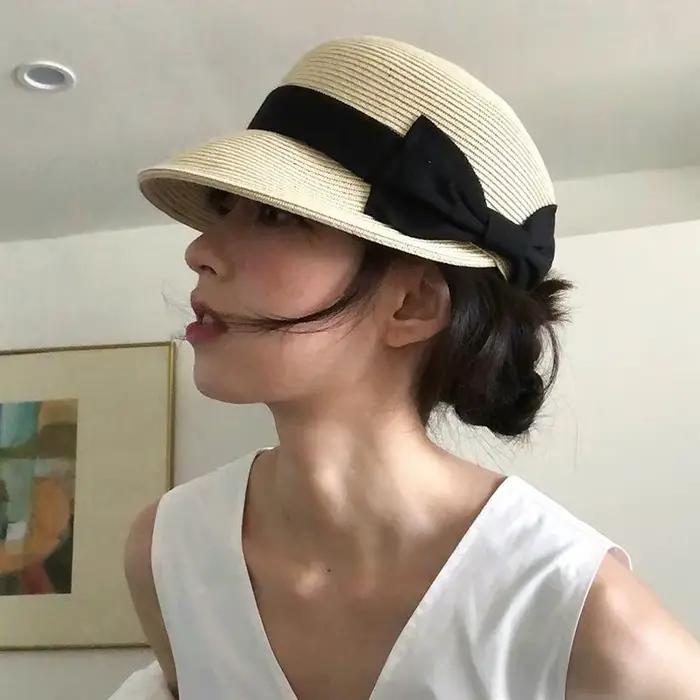 Chapeau pour femmes en forme d'arc