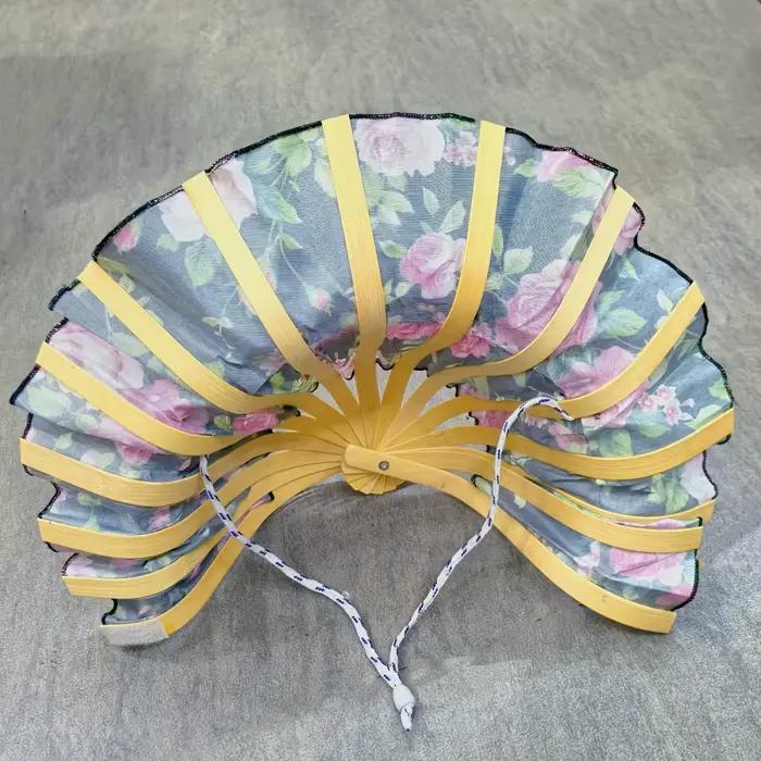 1 chapeau pliable - Peut servir de ventilateur - Parfait pour les voyages - Léger et facile à transporter - Idéal pour l'été
